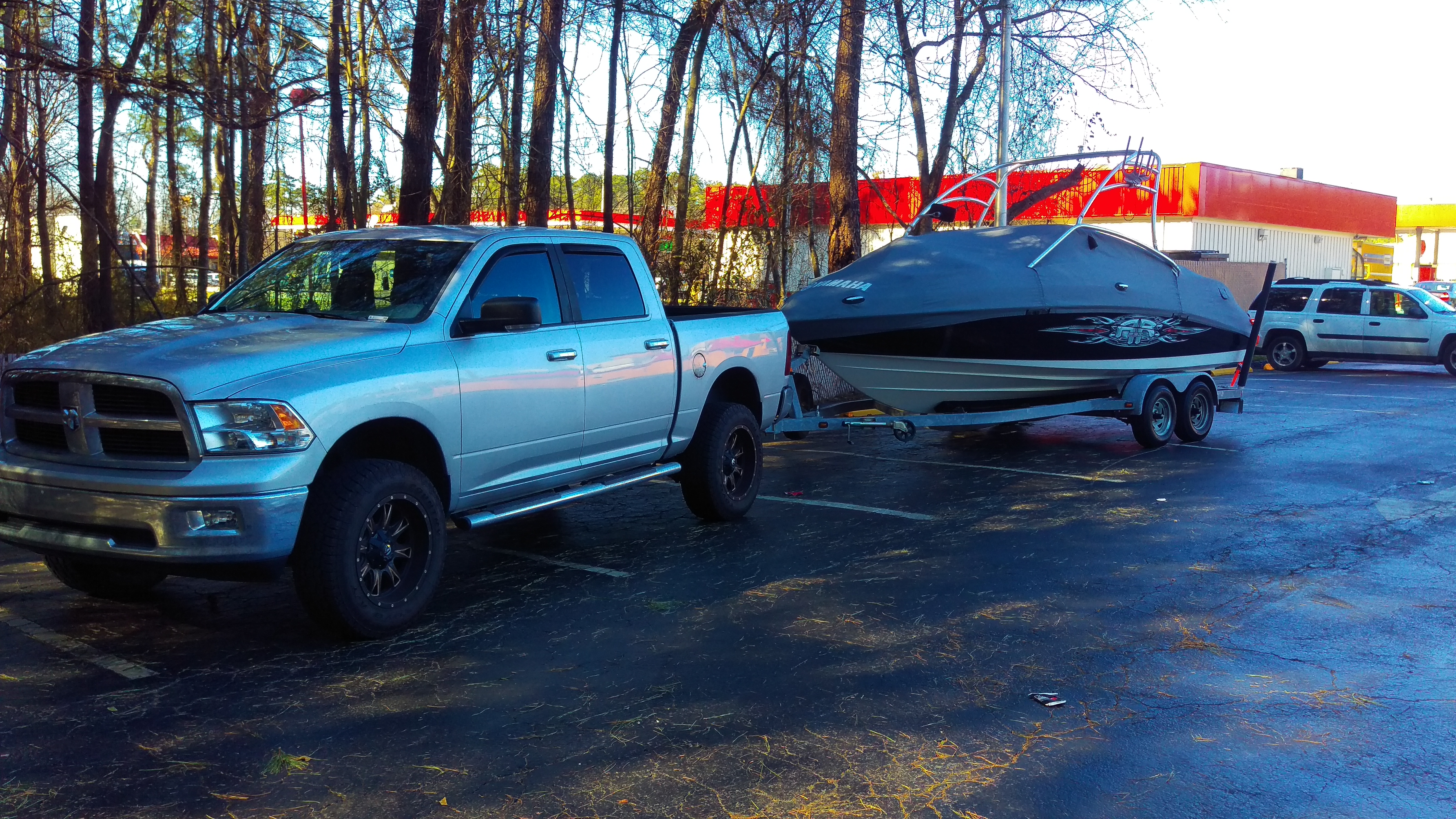 2nazt truck and boat