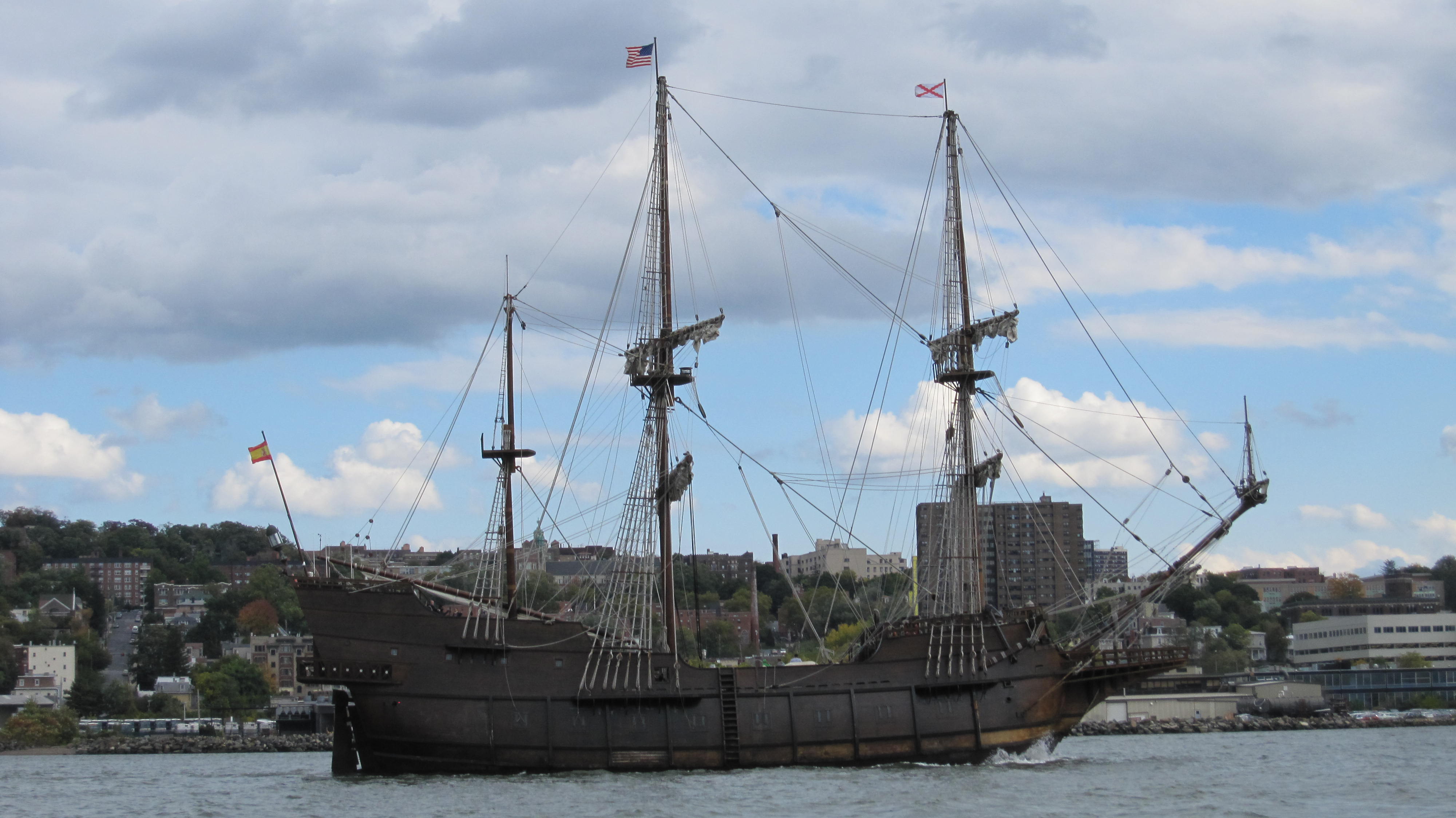 Pirate Ship on the Hudson